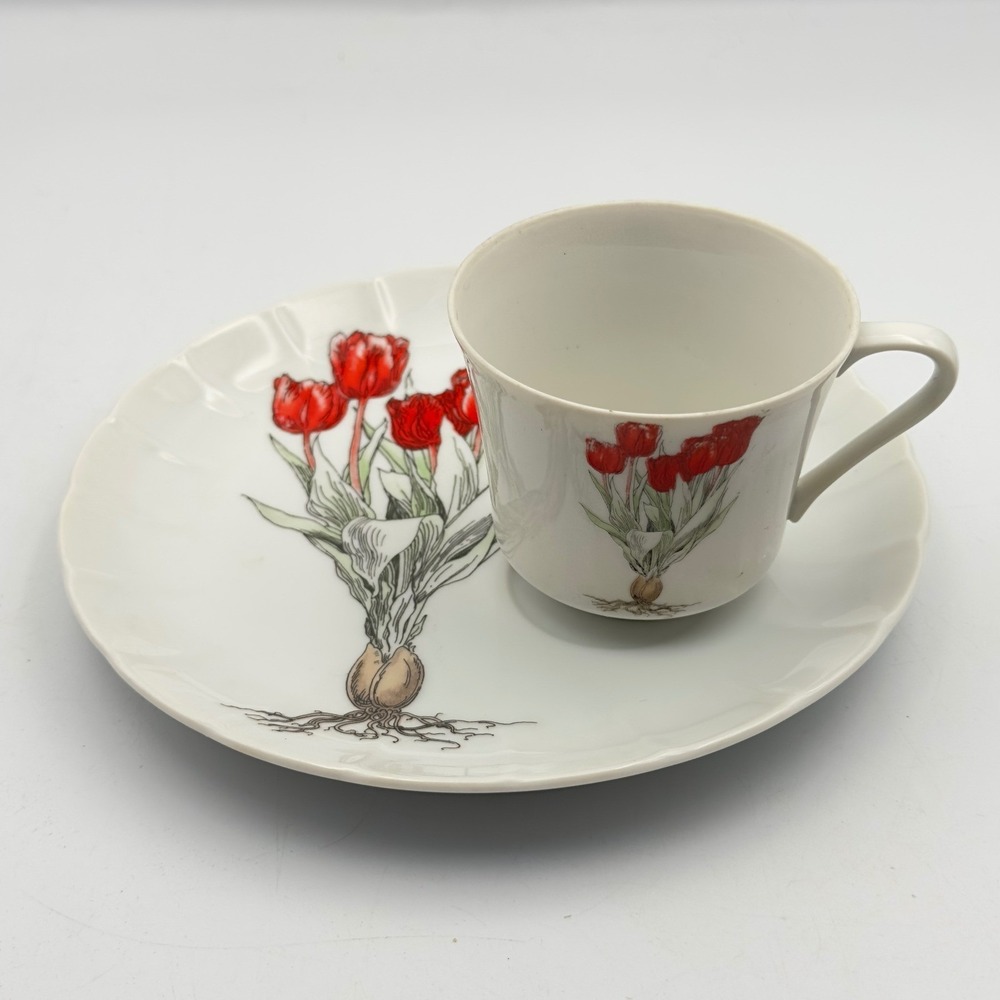 Mann Fine China Tulip Botanical Snack Set Cup and‎ Saucer Red Floral White